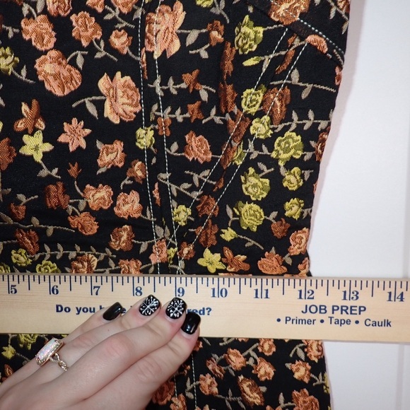 URBAN OUTFITTERS Sleeveless Black Floral Brocade Mini Dress Size XS - Picture 11 of 12